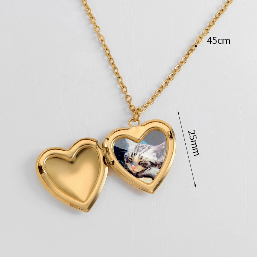 Wholesale Love Photo Box Pendant Opening and Closing Heart Pendant Clavicle Chain Neck Chain Titanium Steel Necklace