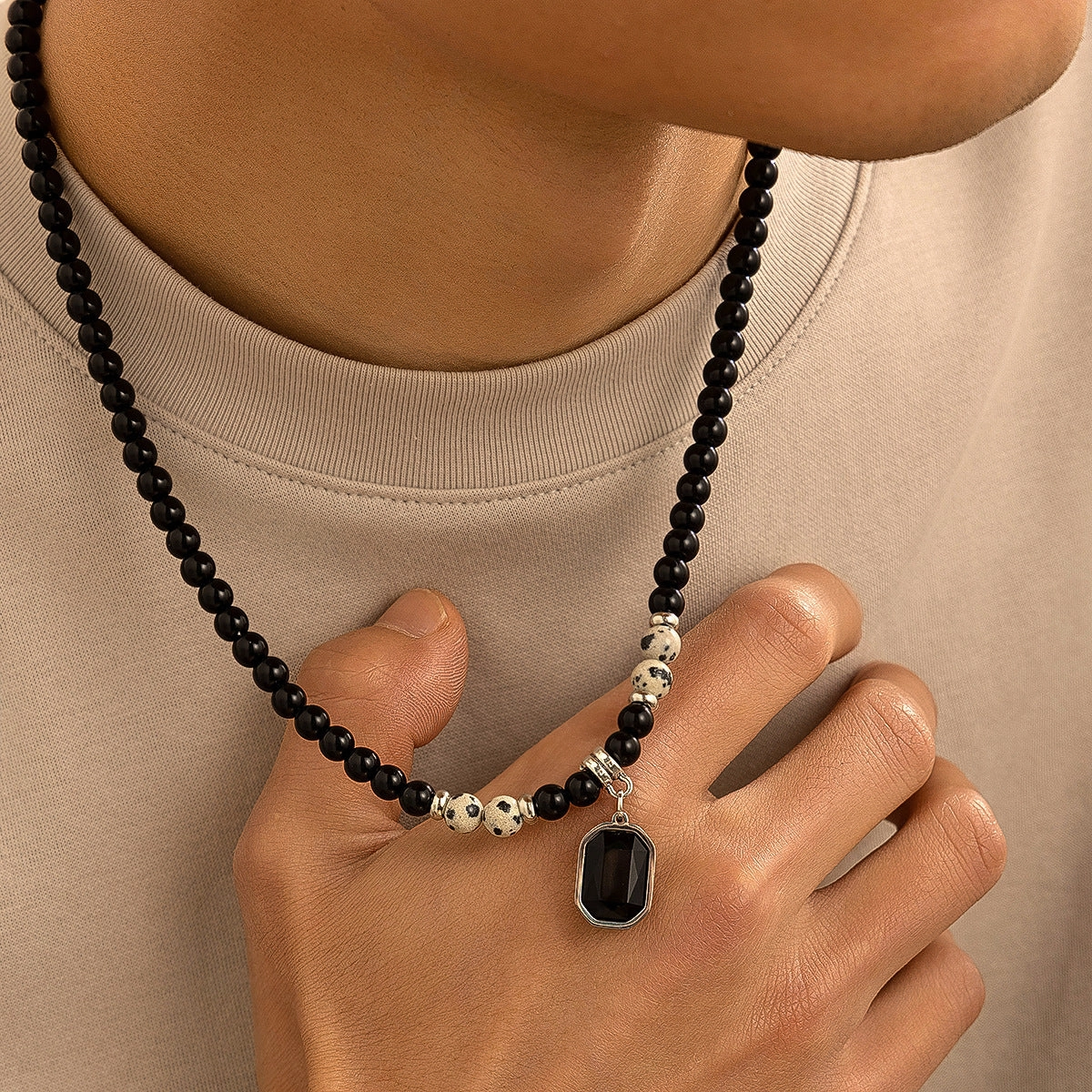 Wholesale men's tiger stone beaded necklace clavicle chain