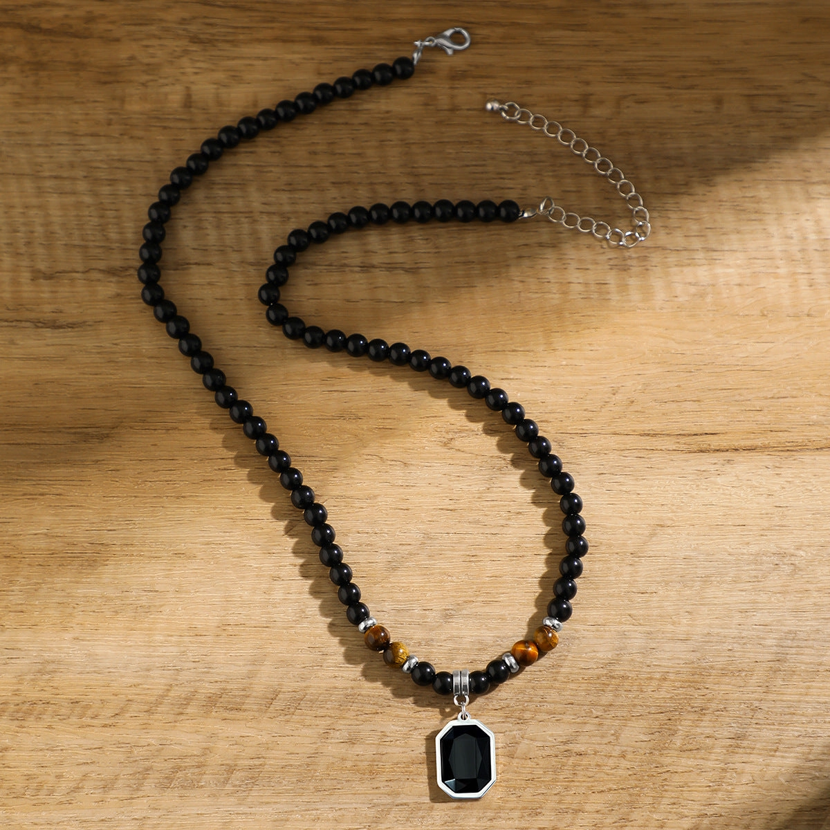 Wholesale men's tiger stone beaded necklace clavicle chain