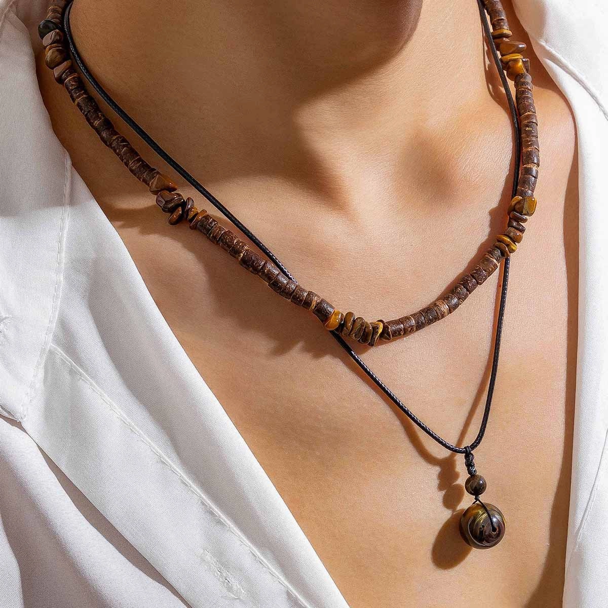 Wholesale Men's Wood Beads Pine Versic Necklace