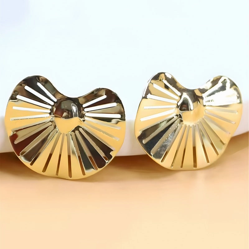 Wholesale Metal Fashion Personality Light Luxury Atmosphere Versatile Geometric Lotus Leaf Shaped Hollow Tassel Earrings
