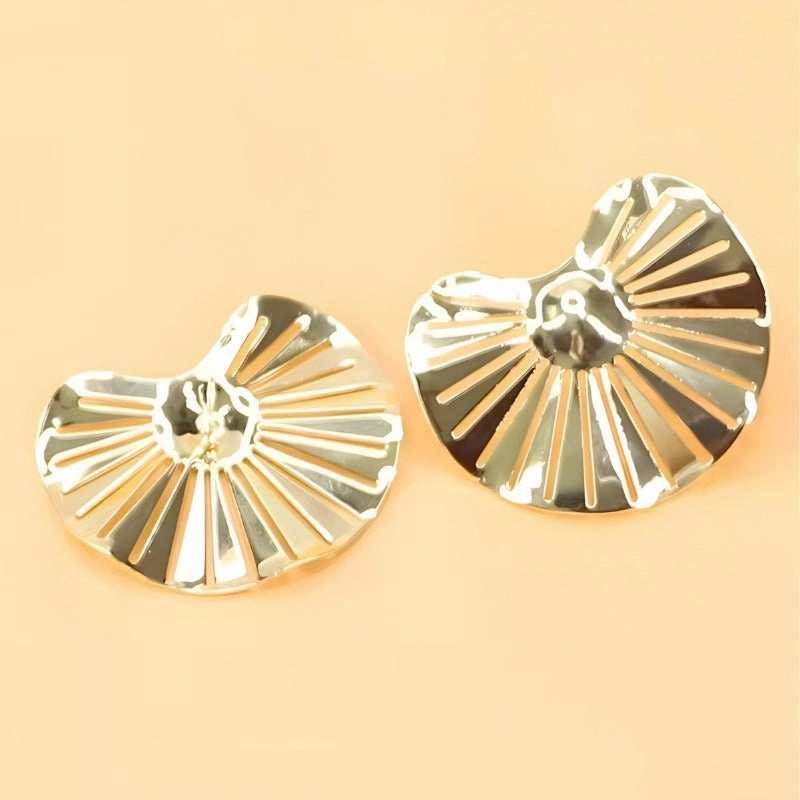 Wholesale Metal Fashion Personality Light Luxury Atmosphere Versatile Geometric Lotus Leaf Shaped Hollow Tassel Earrings