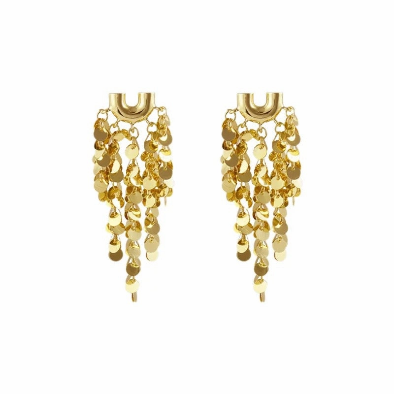 Wholesale Metal tassel sequins fashionable high-end cool style Earrings