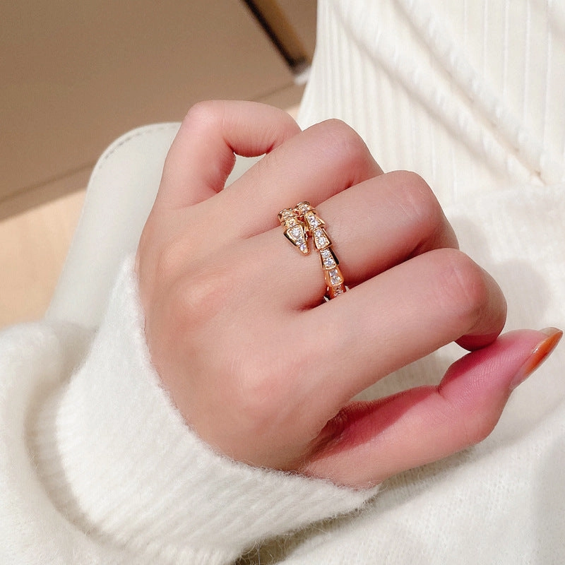 Wholesale Micro-inlaid zircon and diamond gold-plated open bone ring