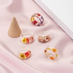 Wholesale Minimalist Resin Creative Personality Daisy Dried Flower Ring