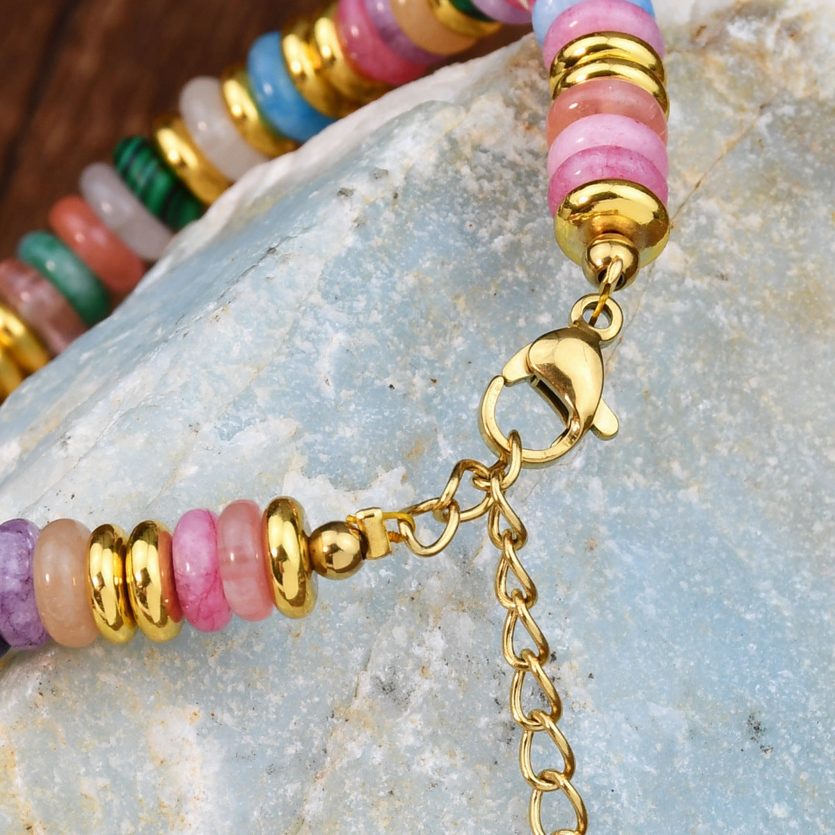 Wholesale minority high sense does not fade natural stone crystal bracelet