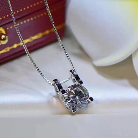 Wholesale Moissanite Bull Head Necklace