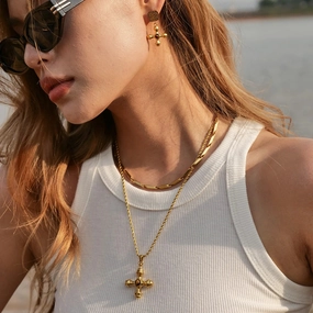 Wholesale Mother's Day Gift Cross Pendant Vintage Necklace