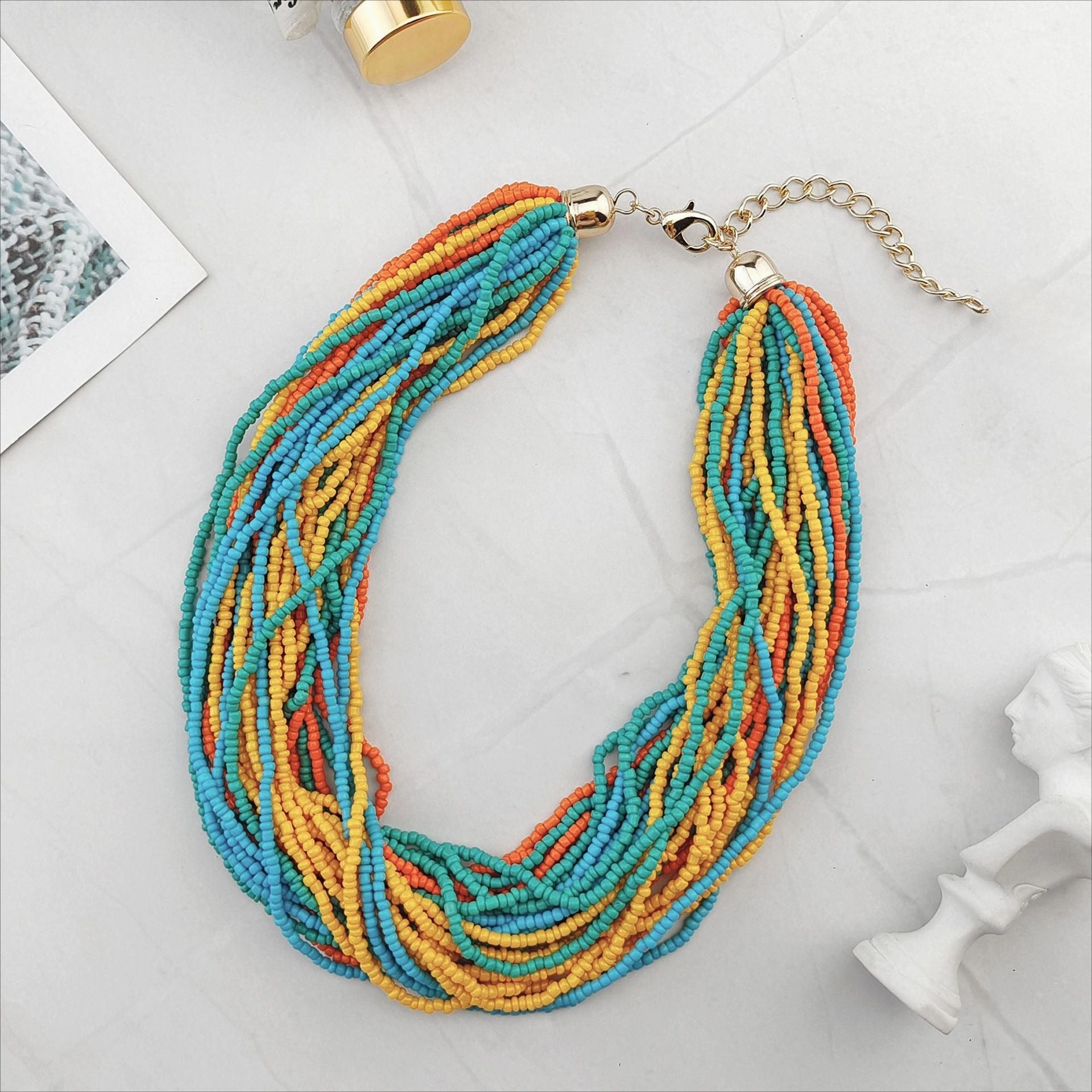 Wholesale Multi-layer Short Fashionable Versatile Rice Bead Necklace
