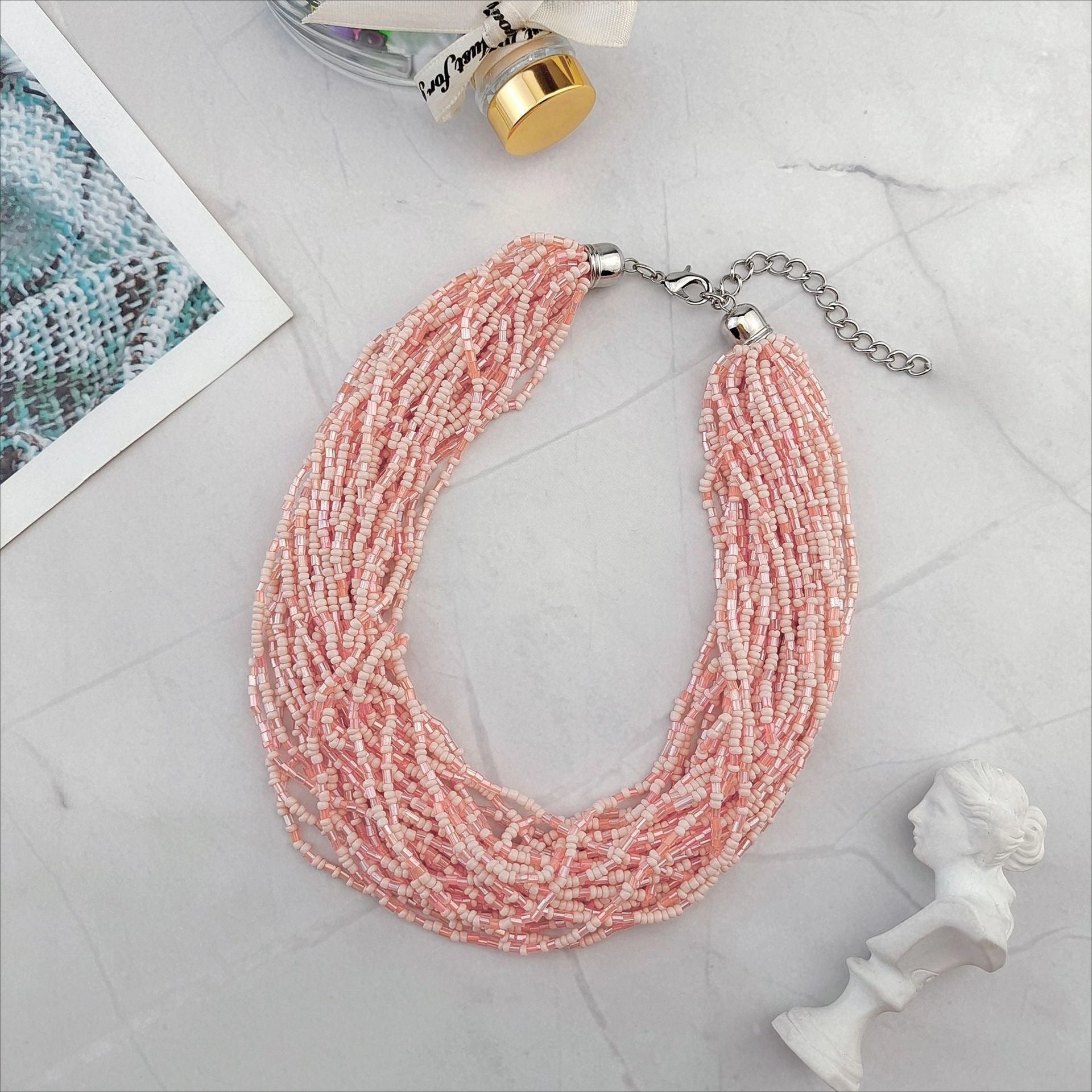 Wholesale Multi-layer Short Fashionable Versatile Rice Bead Necklace