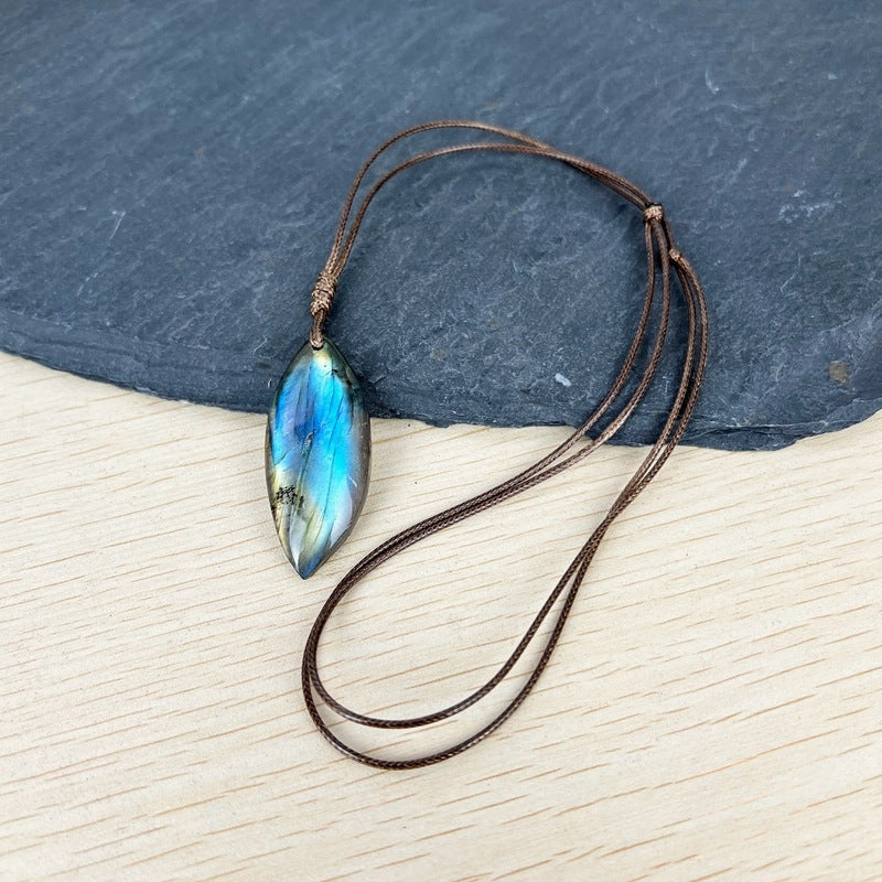 Wholesale Natural Crystal Elongated Stone Raw Stone Polished Semi Precious Stone Necklace