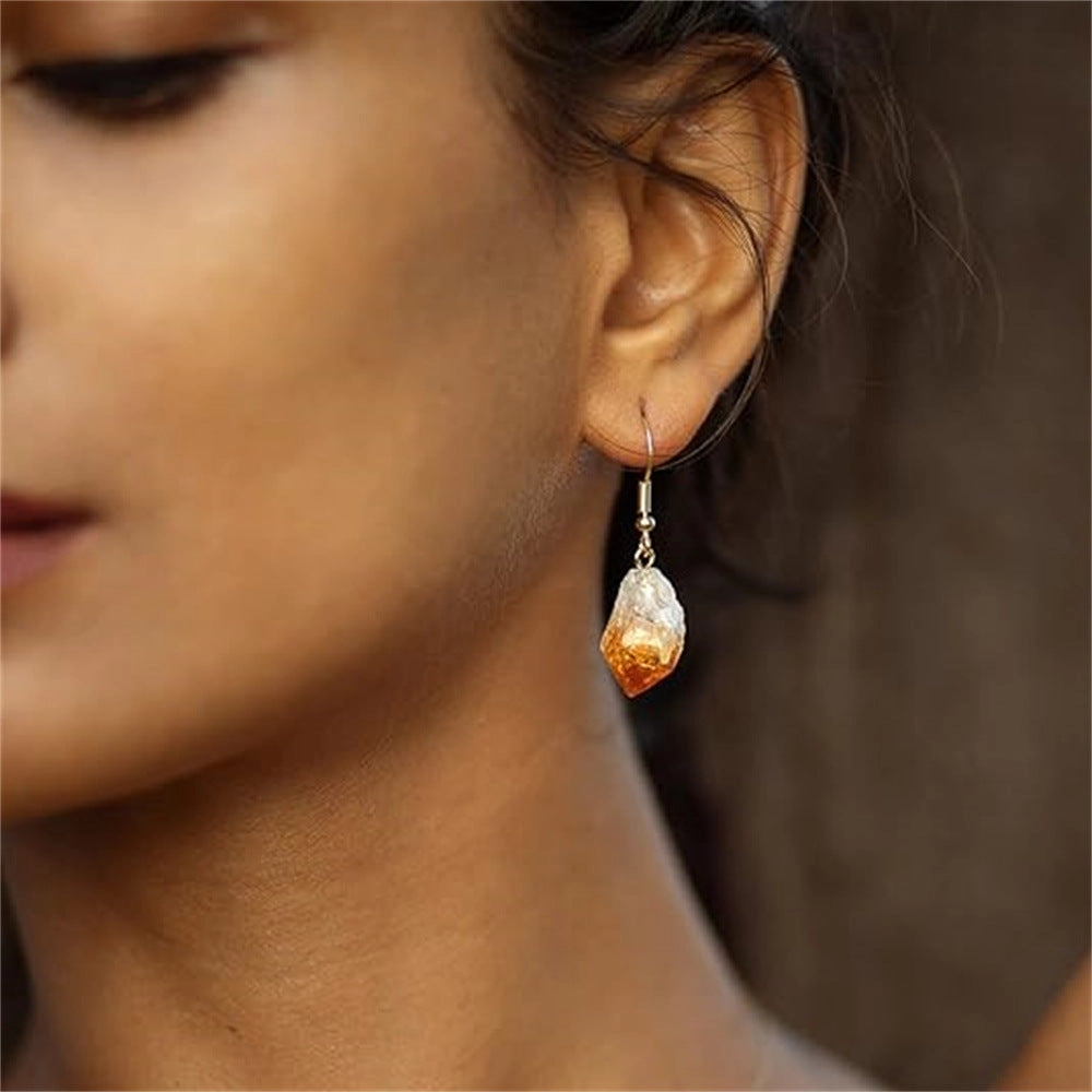 Wholesale Natural irregular 2-3CM yellow crystal earrings