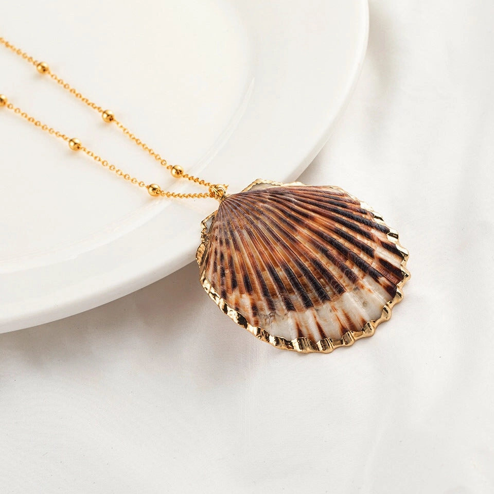 Wholesale Natural Shell Necklace Women Clavicle Chain