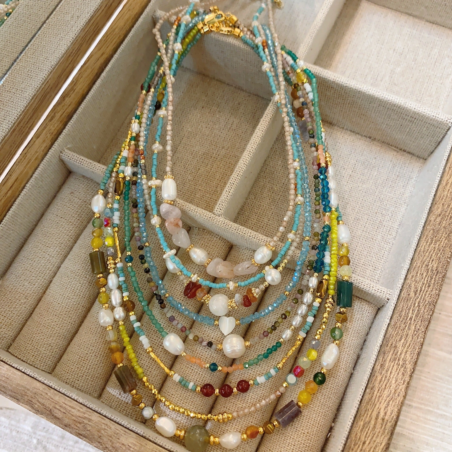 Wholesale Natural Stone Freshwater Pearl Colored Glass Beaded Necklace