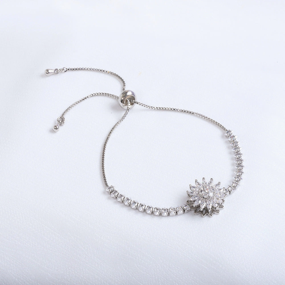 Wholesale New Arrival Diamond-encrusted Sunflower Ins Ring Rotatable Clavicle Chain Jewelry