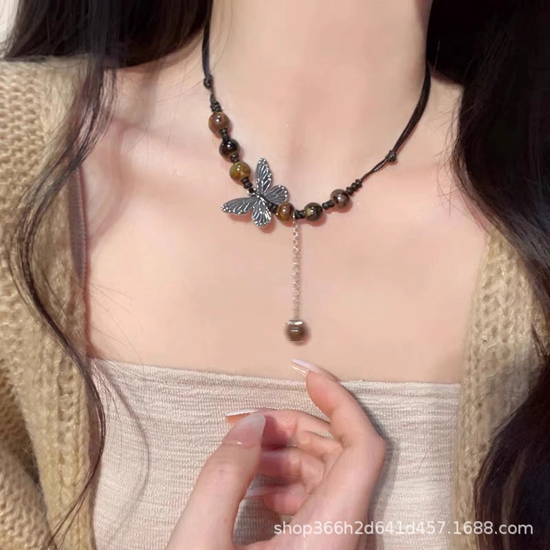 Wholesale New Chinese ethnic style retro ceramic butterfly beaded clavicle necklace