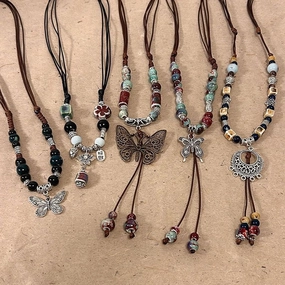 Wholesale New Chinese ethnic style retro ceramic butterfly beaded clavicle necklace