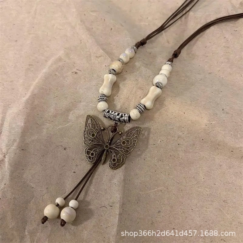 Wholesale New Chinese ethnic style retro ceramic butterfly beaded clavicle necklace