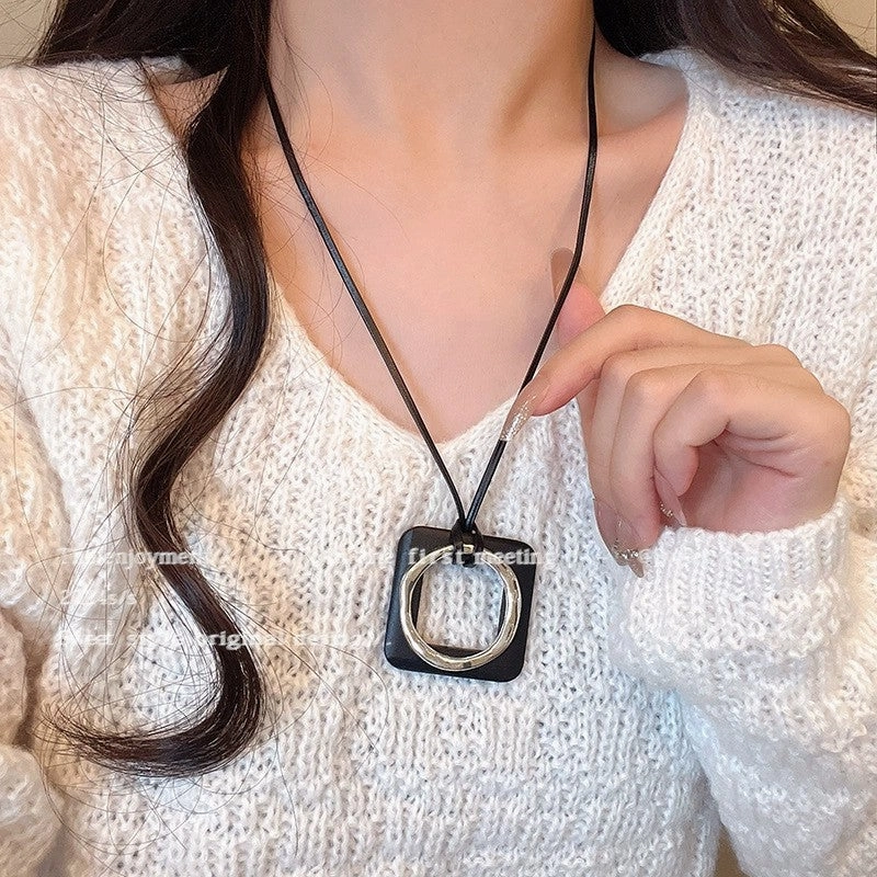 Wholesale New Chinese Zen retro feather necklace double layer long sweater chain Bohemian