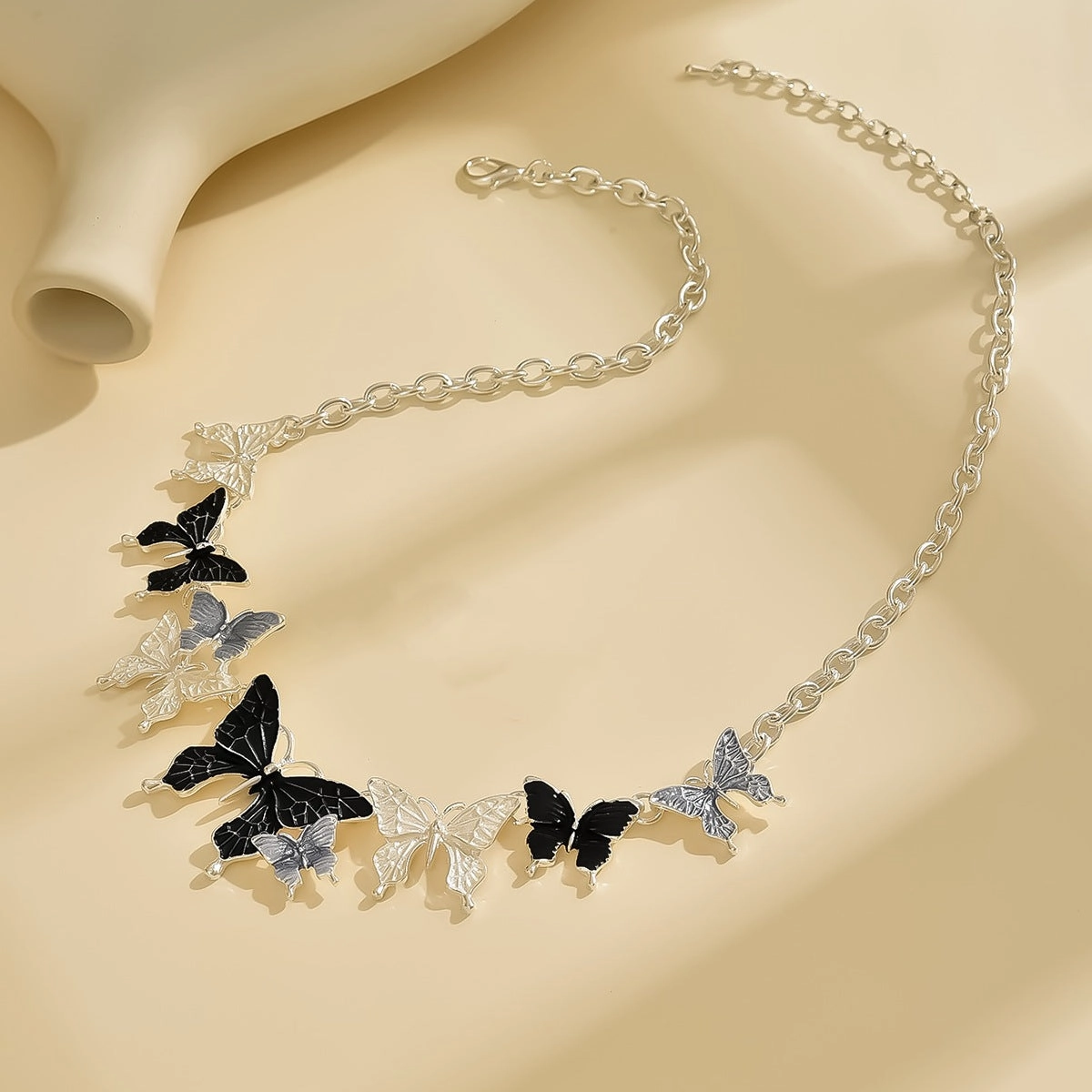 Wholesale New Colorful Butterfly Necklace Earrings Fresh and Sweet Jewelry Set