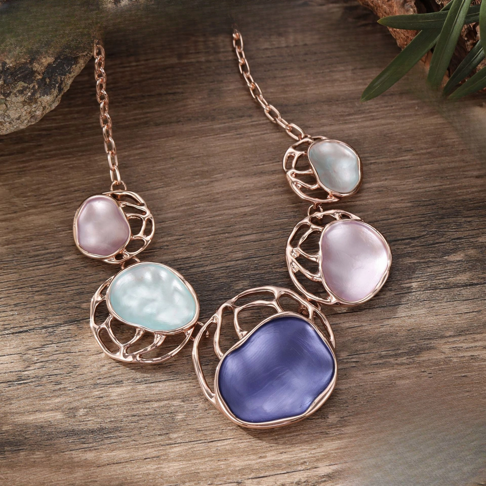 Wholesale New Colorful Painted Oil Openwork Oval Flower Necklace