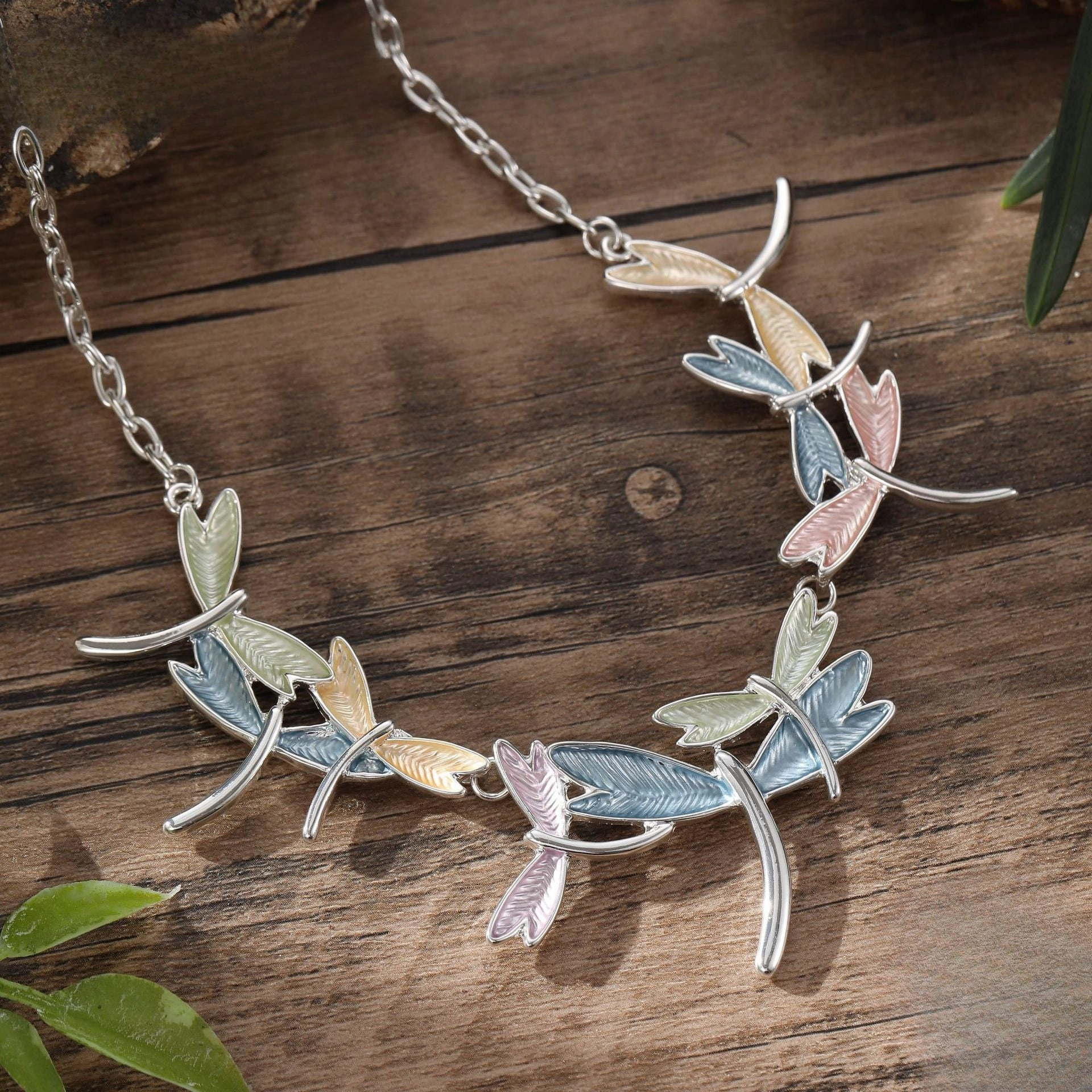 Wholesale New Colorful Painting Oil Dragonfly Flying Necklace