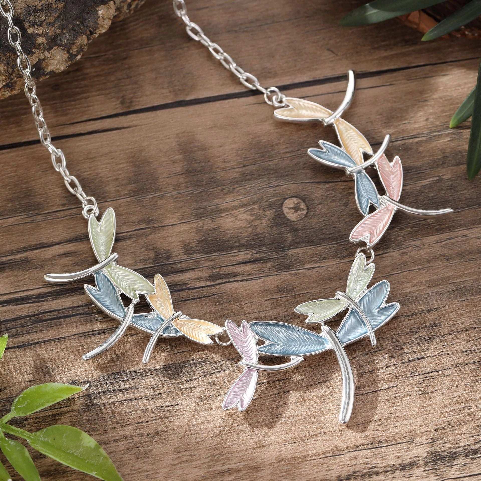 Wholesale New Colorful Painting Oil Dragonfly Flying Necklace