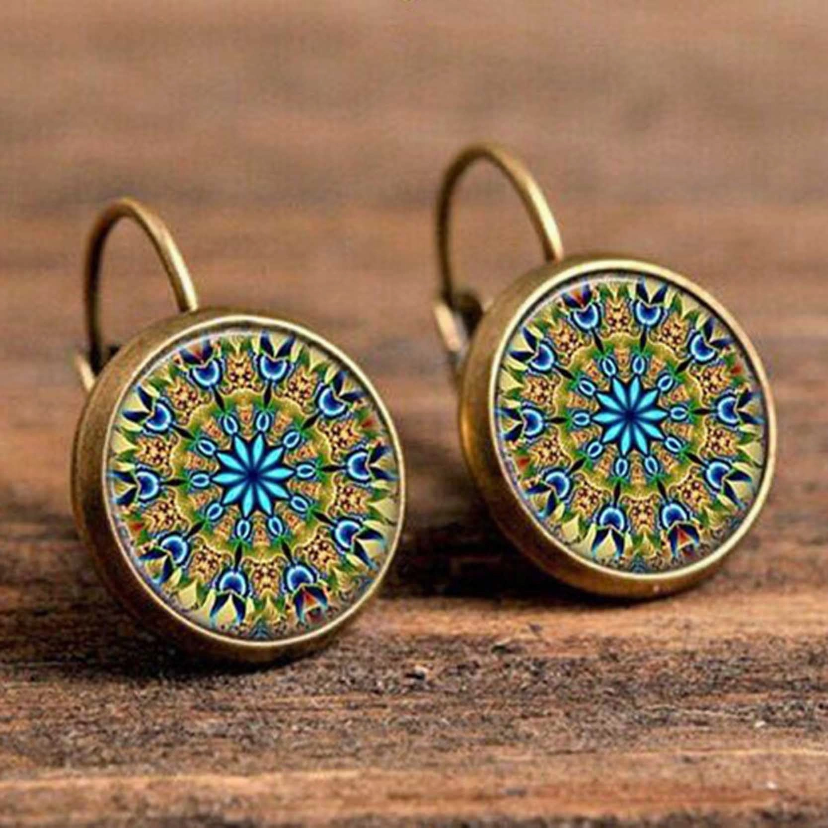 Wholesale  New exquisite retro time gemstone mandala pattern earrings earrings