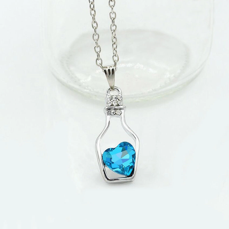Wholesale New Love Crystal Bottle Drifting Bottle Clavicle Chain Fashion Accessory