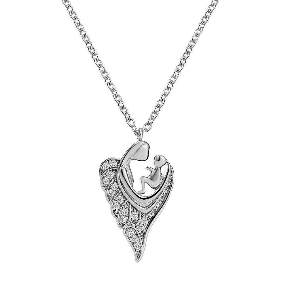 Wholesale new Mother's Day mother and son embrace love necklace