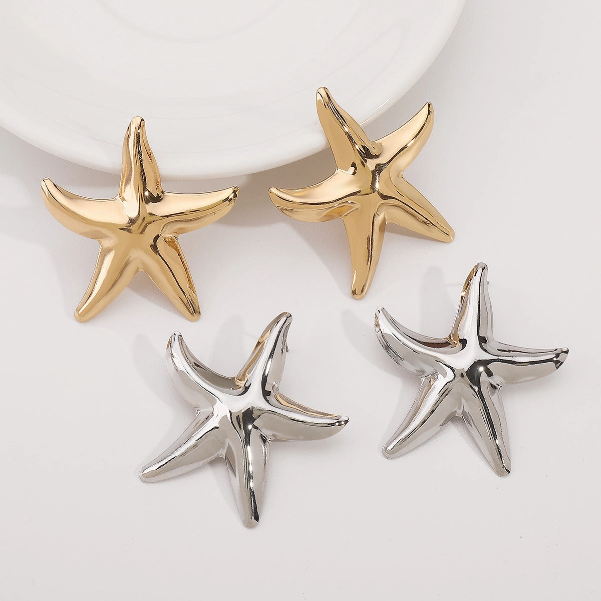 Wholesale Niche Fashion Metal Starfish Earrings