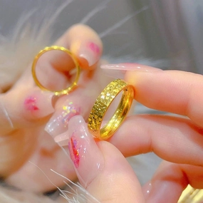 Wholesale non-fading gold broken ice couple ring fashion time broken ice ring female Valentine's Day