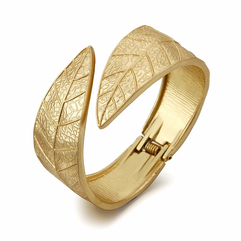 Wholesale Non-fading Leaf Silver Adjustable Alloy Bracelet
