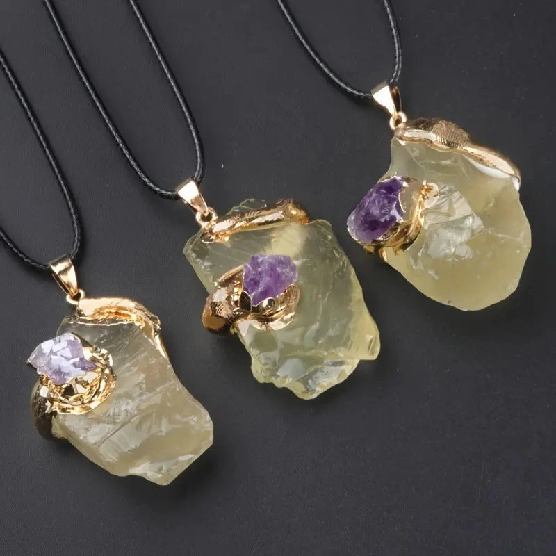 Wholesale of Multicolored Irregular Crystal Necklaces