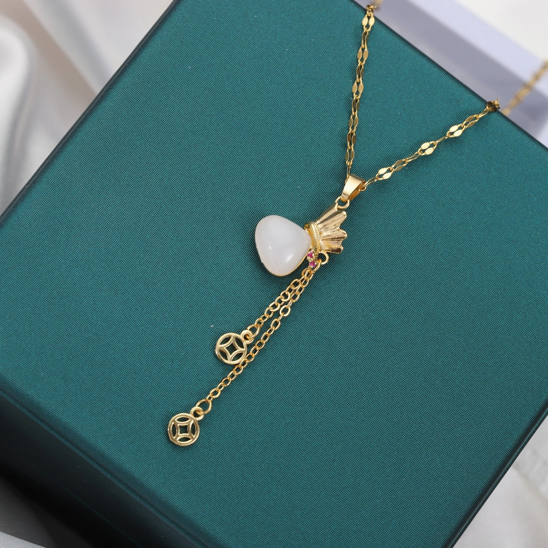 Wholesale of New Stainless Steel Love Necklaces