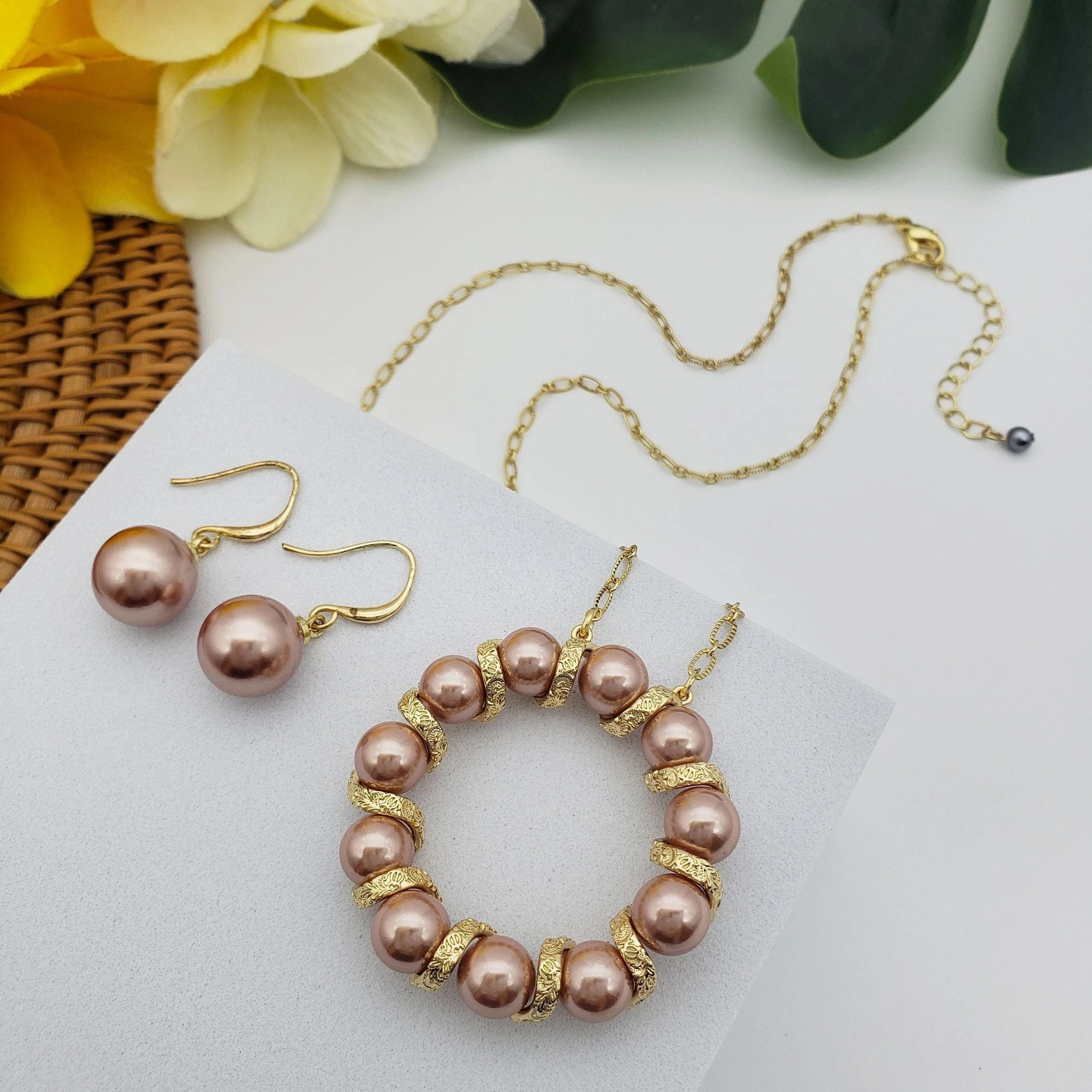 Wholesale Pearl Circle Wreath Copper Earrings Jewelry Set