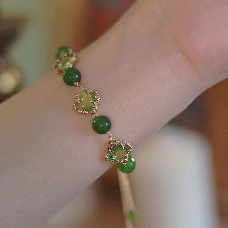 Wholesale Pearl Four Leaf Clover Bracelet