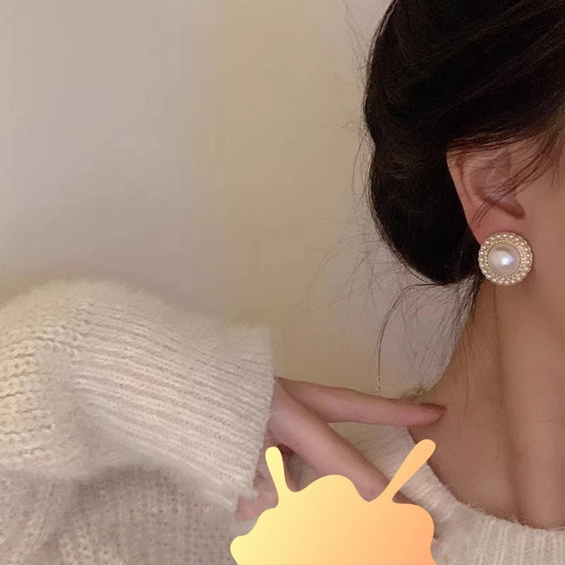 Wholesale Pearl stud earrings niche design pearl stud earrings simple