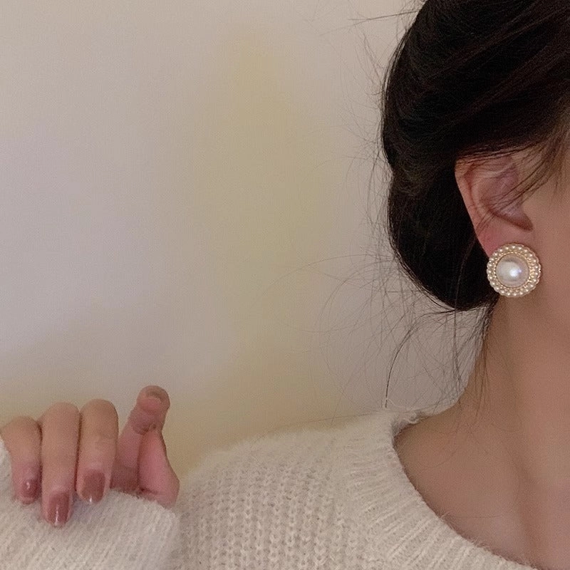 Wholesale Pearl stud earrings niche design pearl stud earrings simple