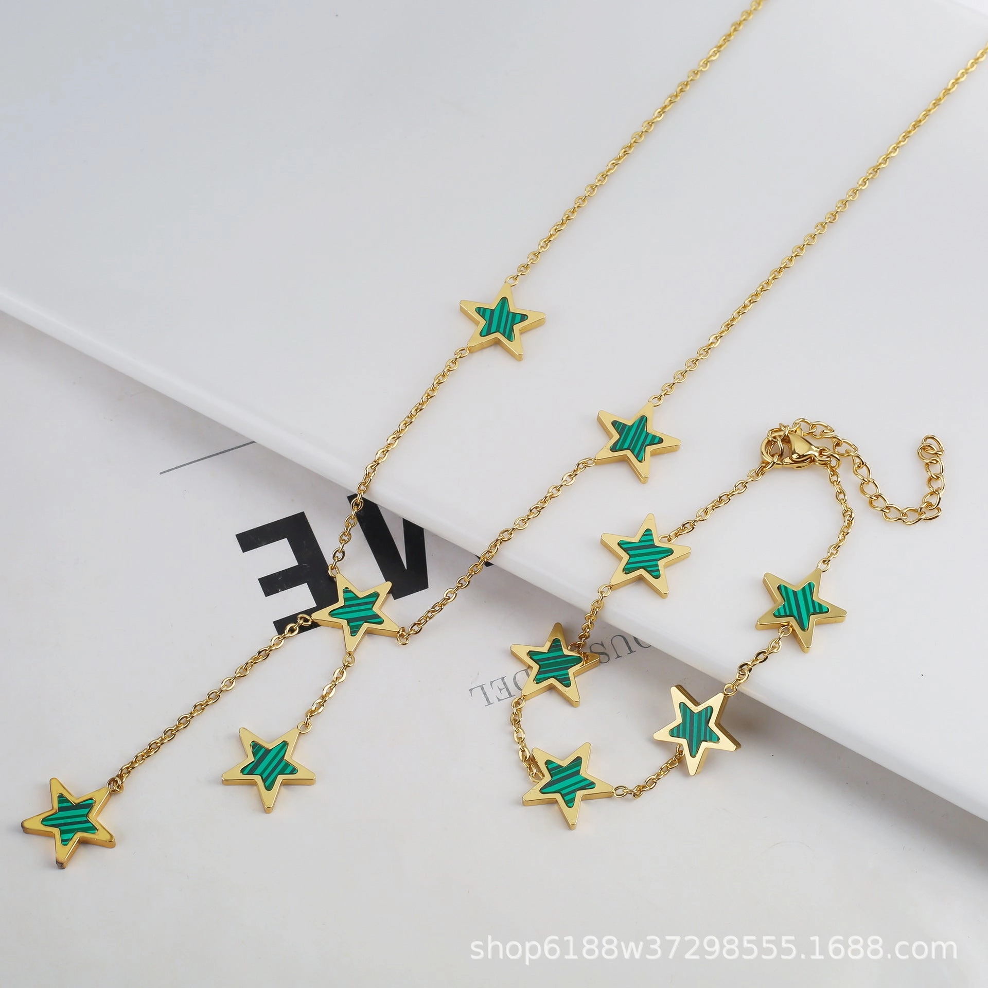 Wholesale Pentagram Shell Acrylic Stainless Steel Asymmetric Creative Bracelet Necklace Set
