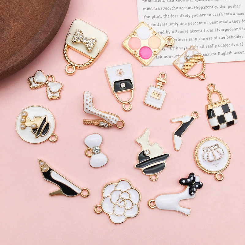 Wholesale Personalized Alloy Oil Dripping Pearl Eye Shadow Flower Perfume Bottle Diy Necklace Pendant Accessories