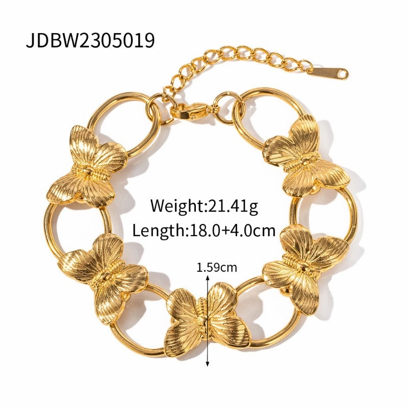 Wholesale Personalized Butterfly Light Luxury Niche High-end Gold Necklace Set