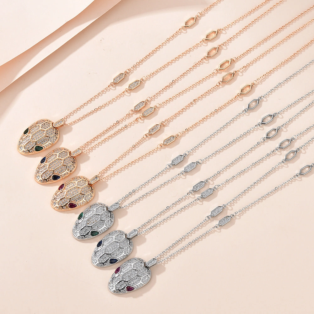 Wholesale Personalized Gypsophila Pendant Sweater Necklace