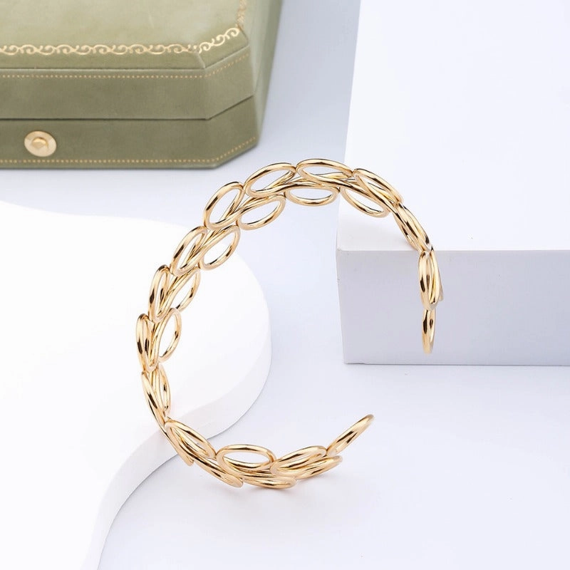 Wholesale Personalized Titanium Steel Trendy Fashion Hollow Stainless Steel Bracelet