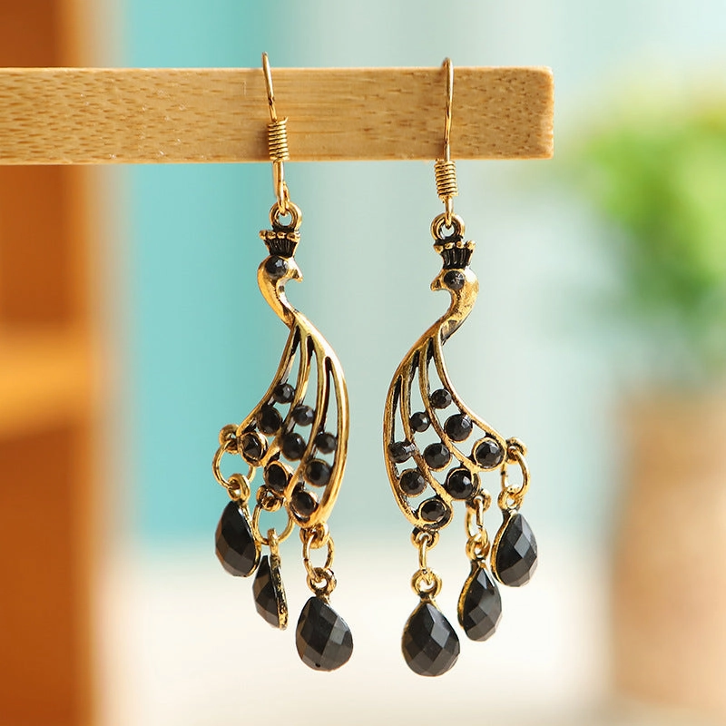 Wholesale Personalized Yunnan Green Peacock Water Drop Diamond Tassel Earrings