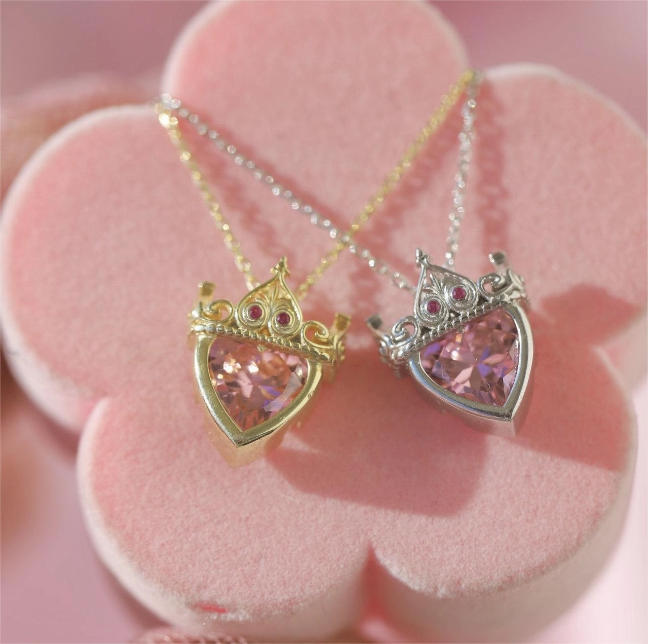 Wholesale Pink Zircon Heart Crown Copper Necklaces