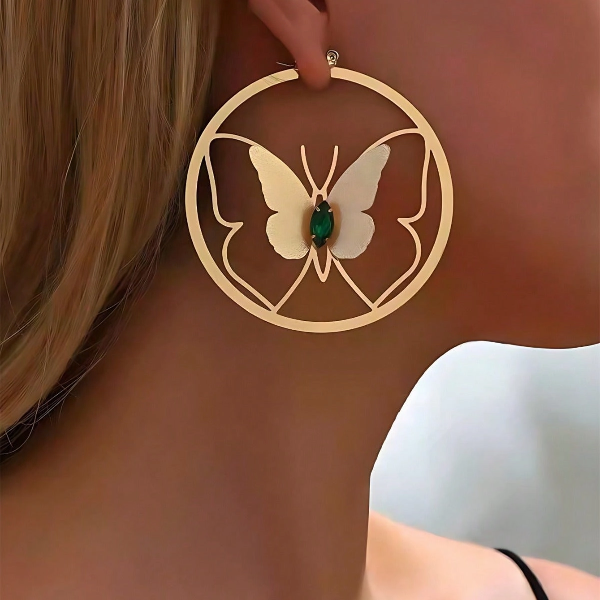 Wholesale Popular Circular Hollow Butterfly Paired with Green Imitation Diamond Commuting Exaggerated Earrings