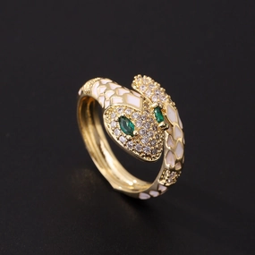 Wholesale Popular Gold-plated Retro Green-eyed Snake-shaped Open Light Luxury Ring