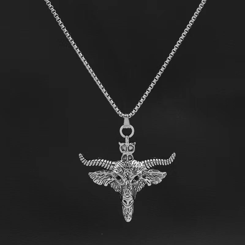 Wholesale Punk hip-hop pendant bull head necklace