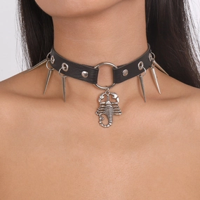 Wholesale Punk Rock Fan Gothic Leather Snake Rivet Bondage Collar Clavicle Chain